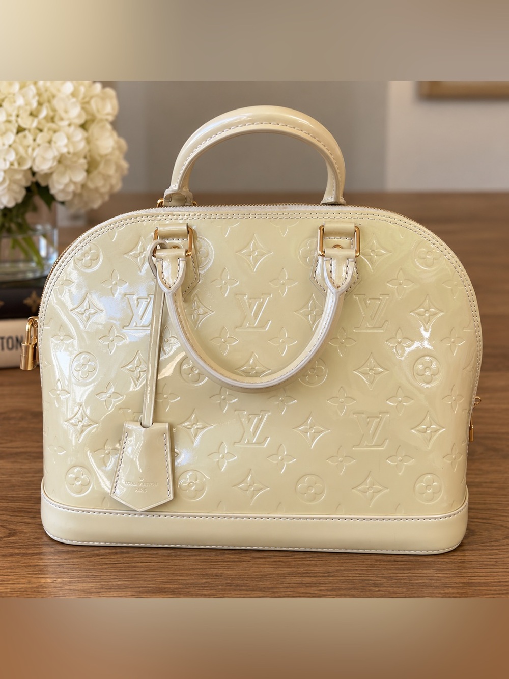 Louis Vuitton Monogram Vernis Alma PM